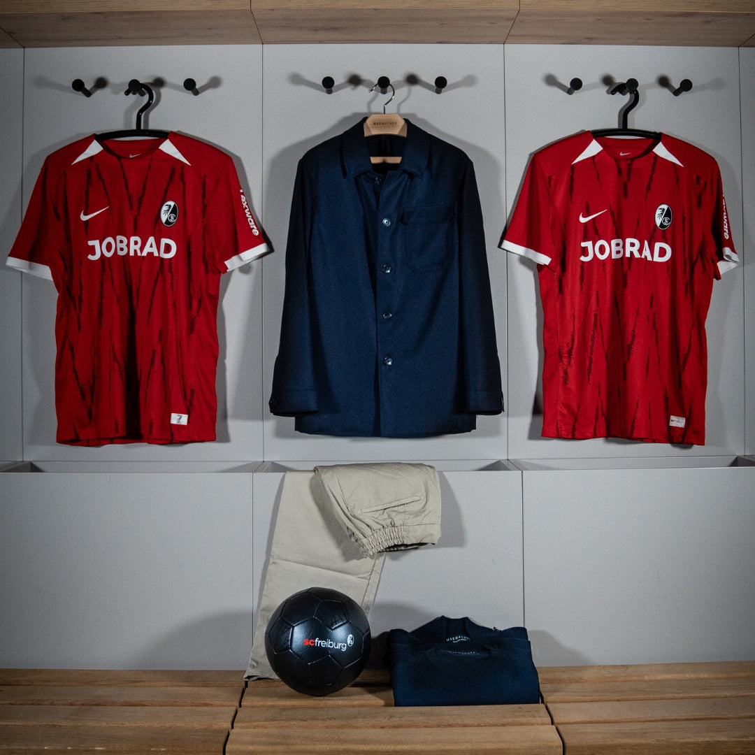 Die Outfits des SC Freiburg - was hat der Maßmacher angefertigt?
