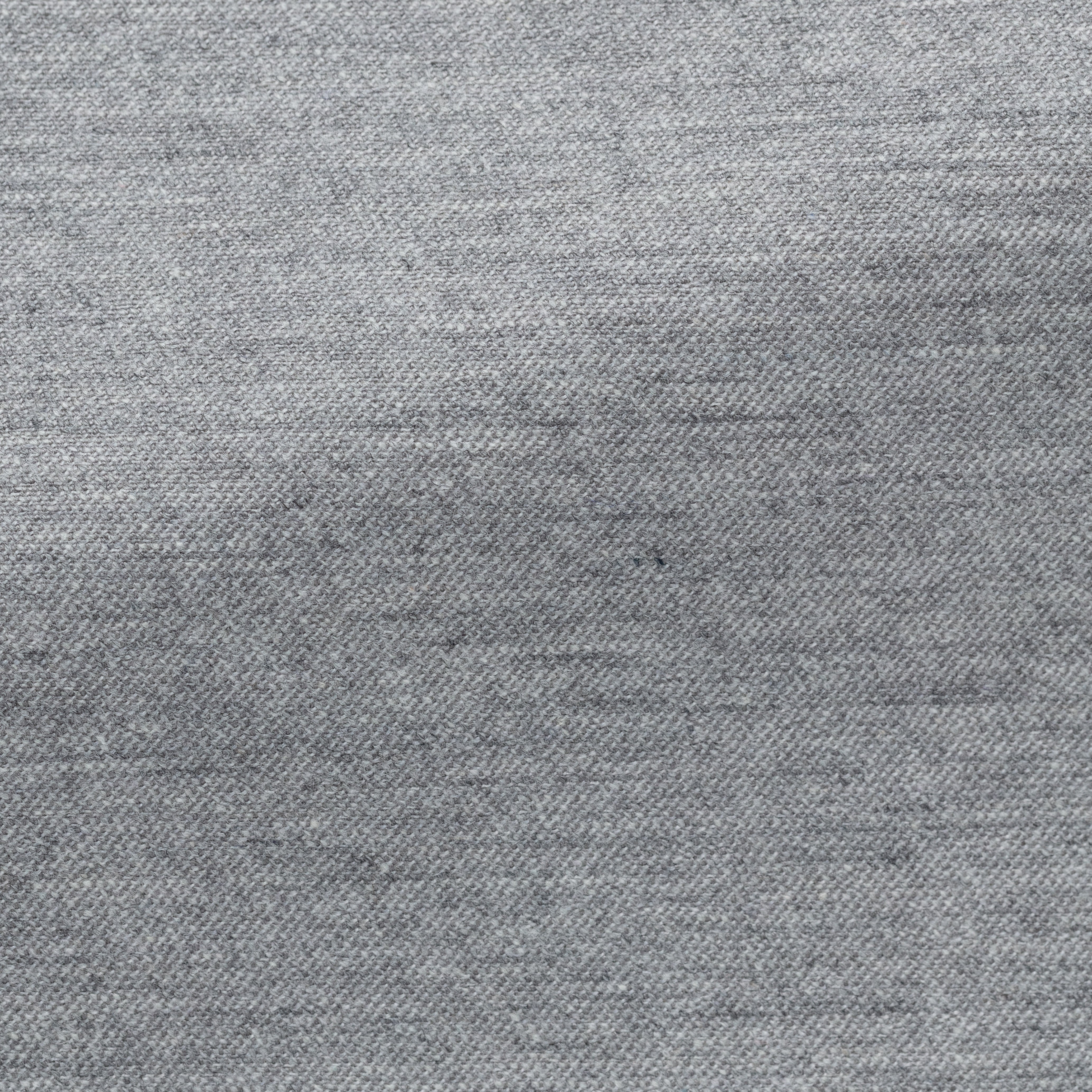 Look: Smart in Soft Grey