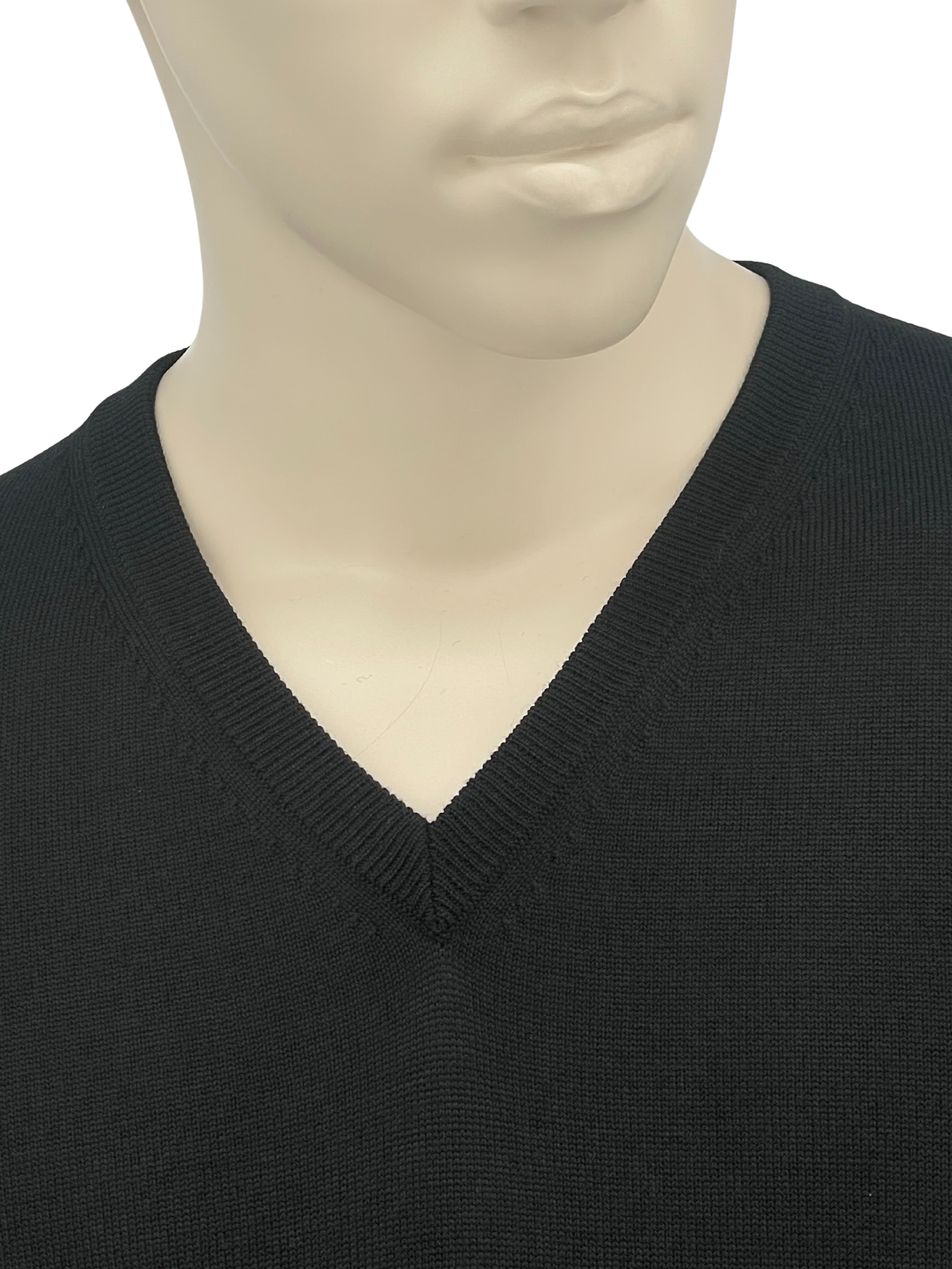 Merino V-Pullover in Schwarz