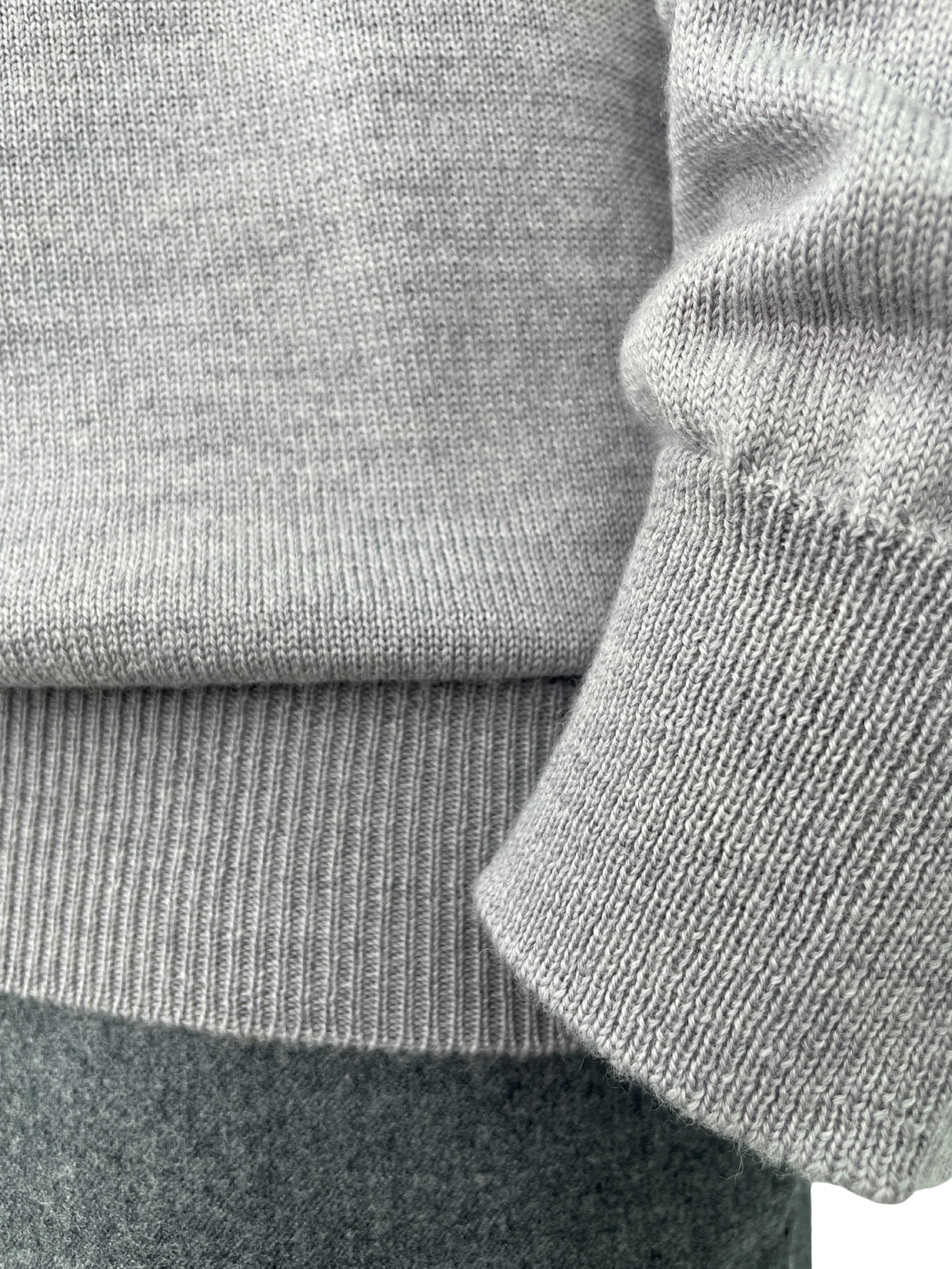 Merino Pullover in Grau