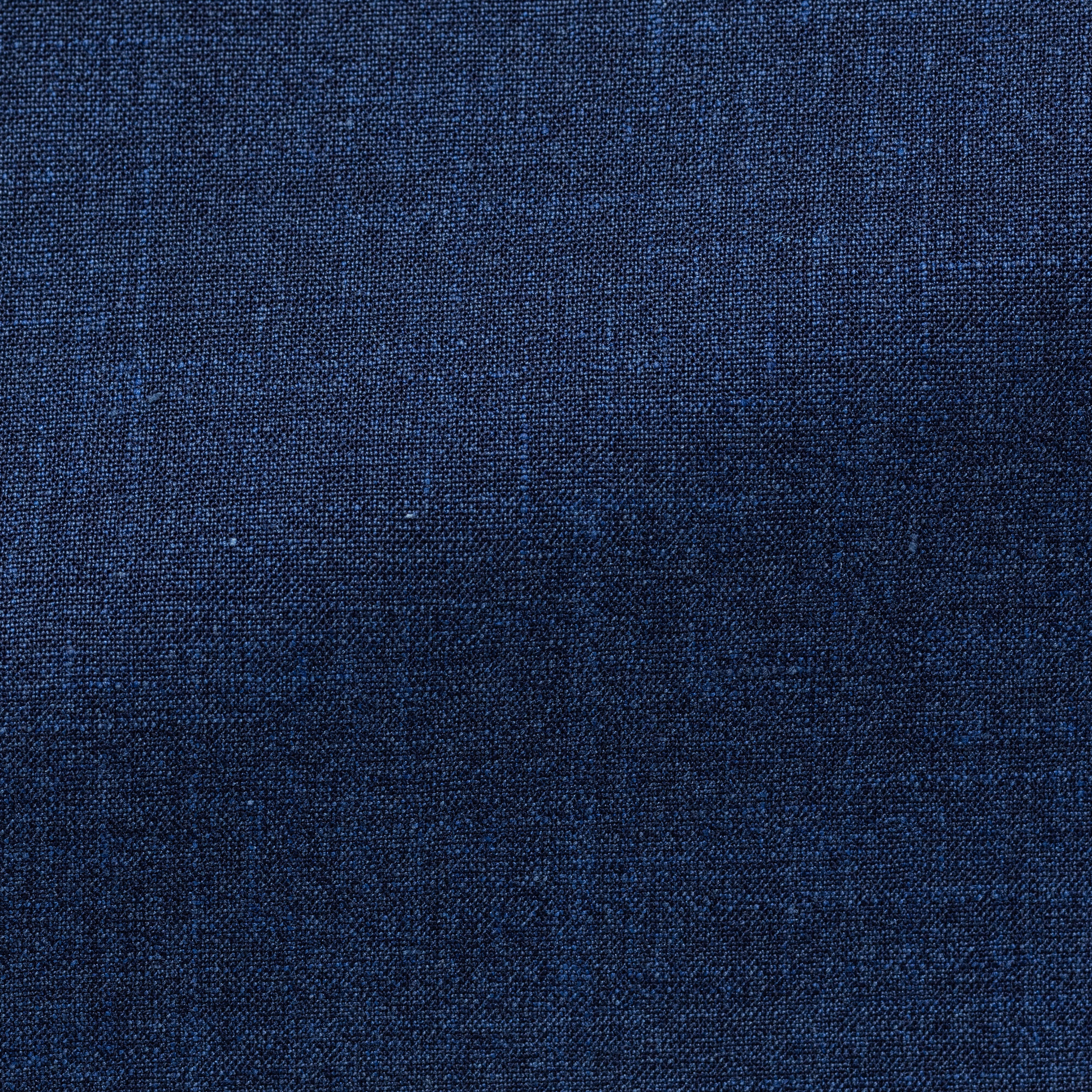 Blauer Anzug aus Wolle, Seide und Leinen von Loro Piana