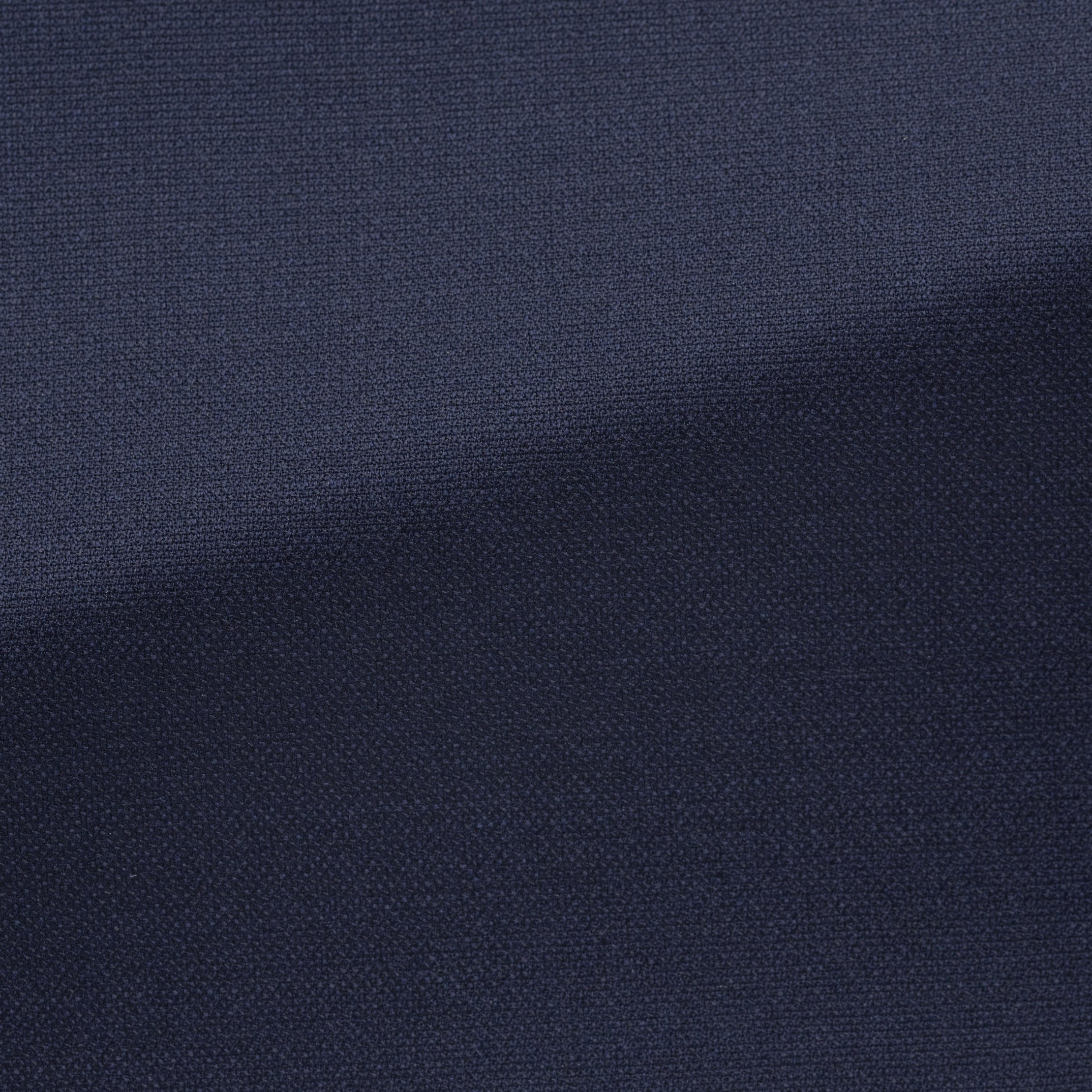 Look: Ganz in Navy Blue.