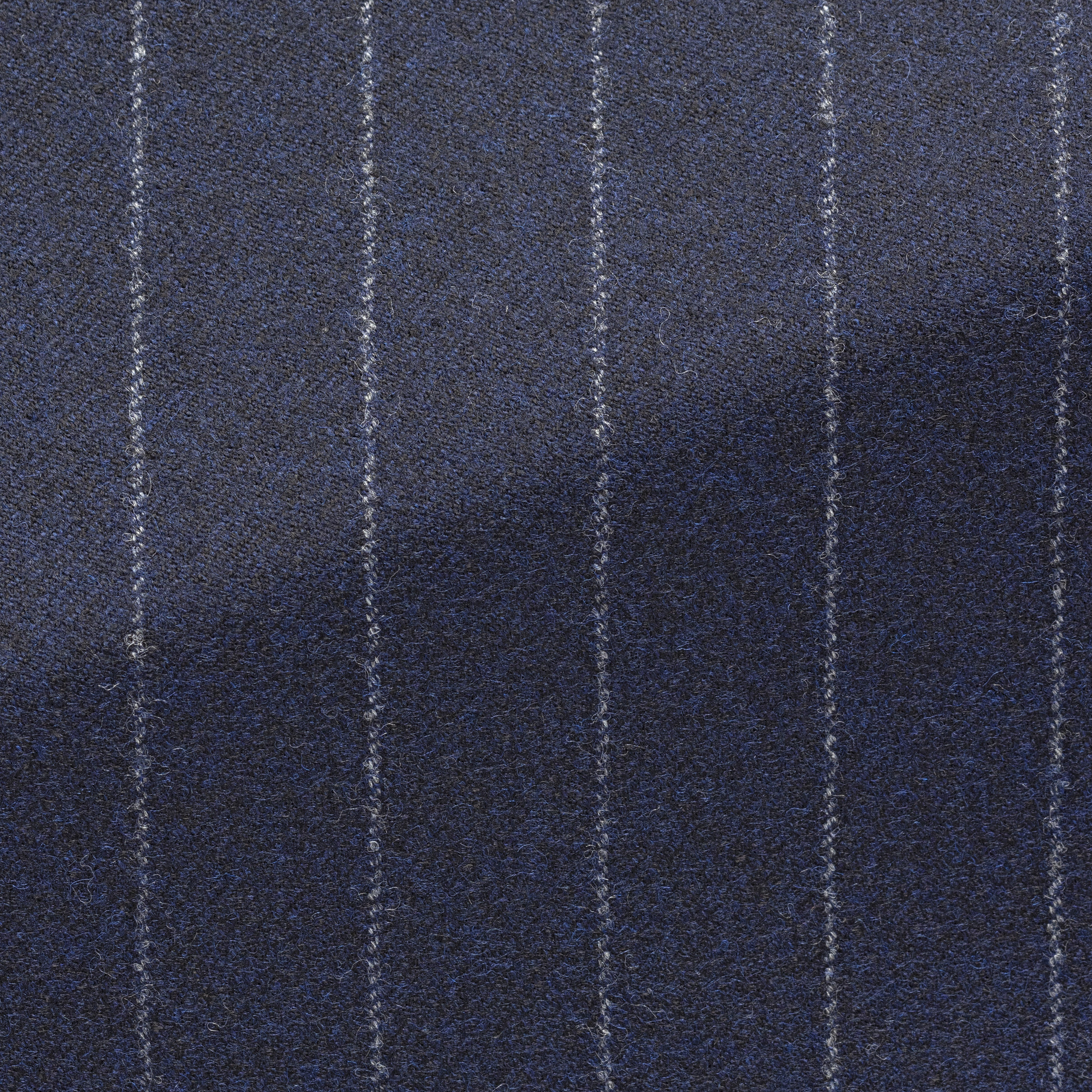 Blauer Doppelreiher-Anzug aus Wolle-Kaschmir-Stoff mit Kreidestreifen